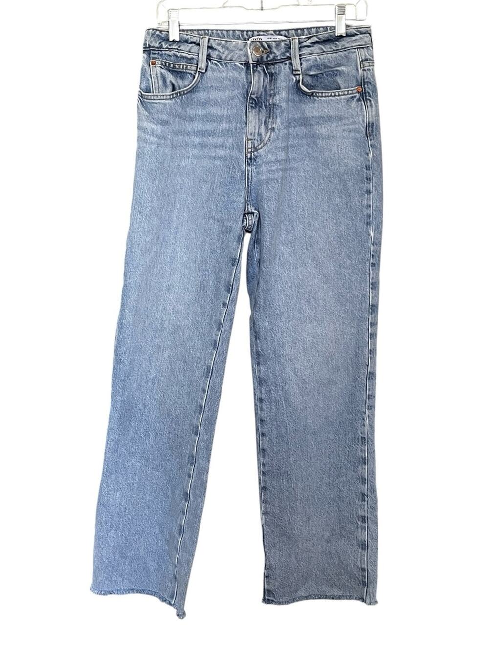 Zara light wash high waist straight leg ankle crop jeans size 6